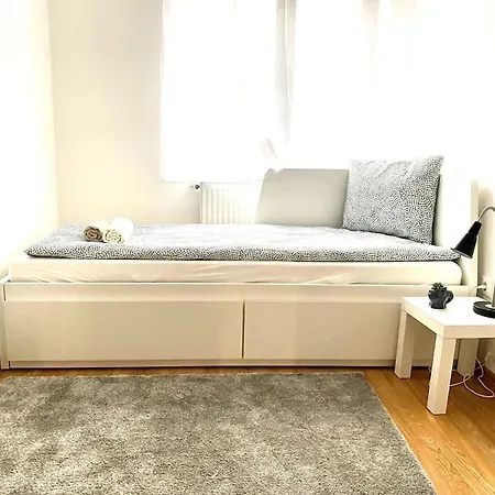 Lägenhet St King 3br Spacious Budapest