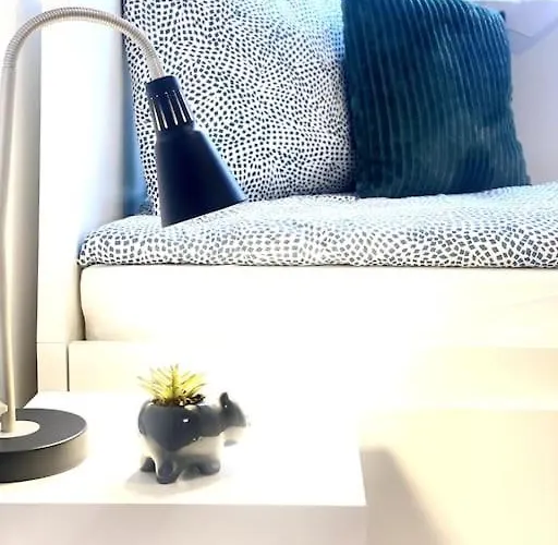 St King 3br Spacious *