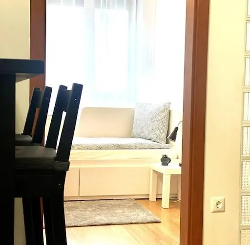 St King 3br Spacious Apartament
